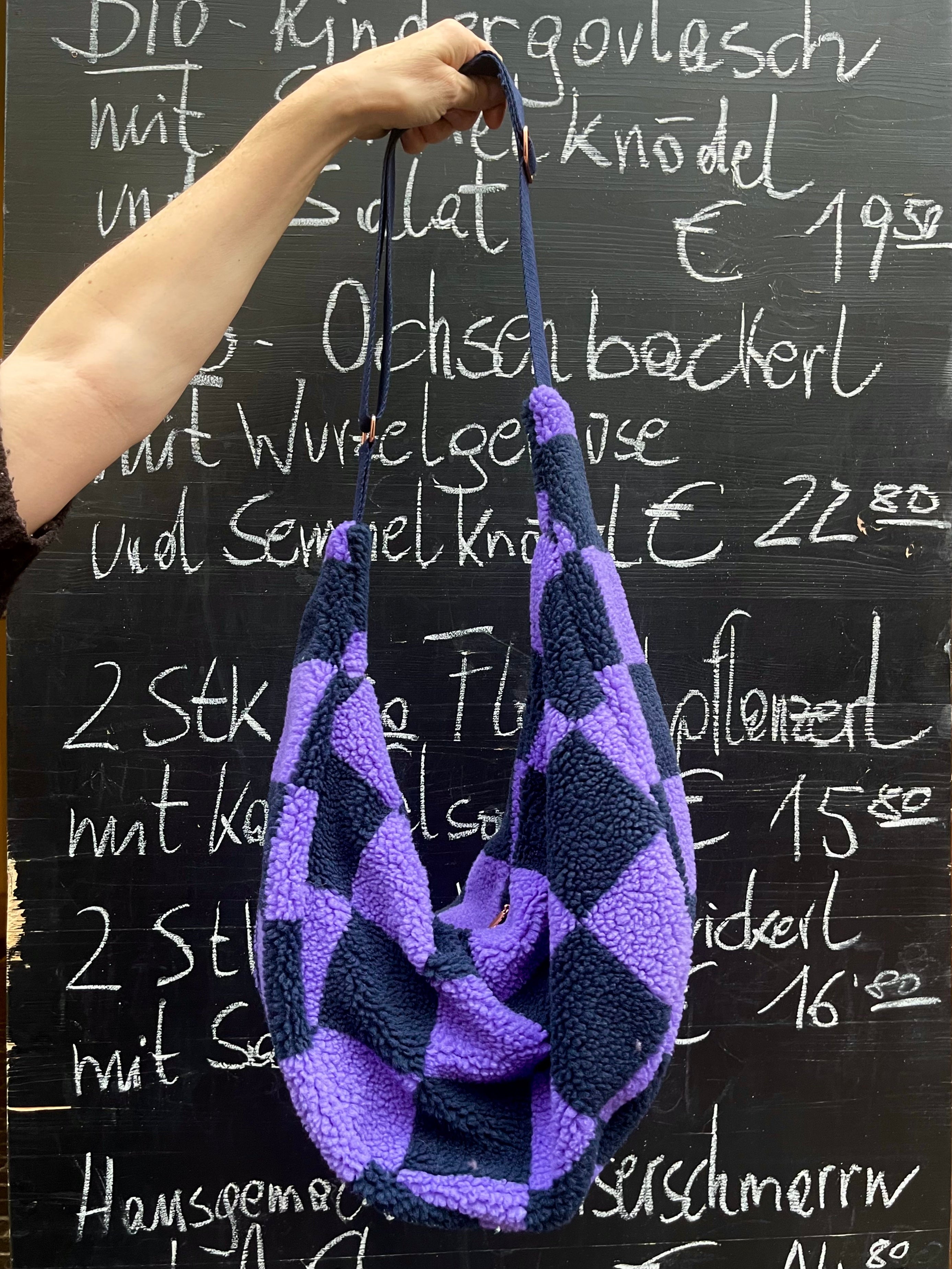 Crossbody Bag BANANA FELL Checks lila