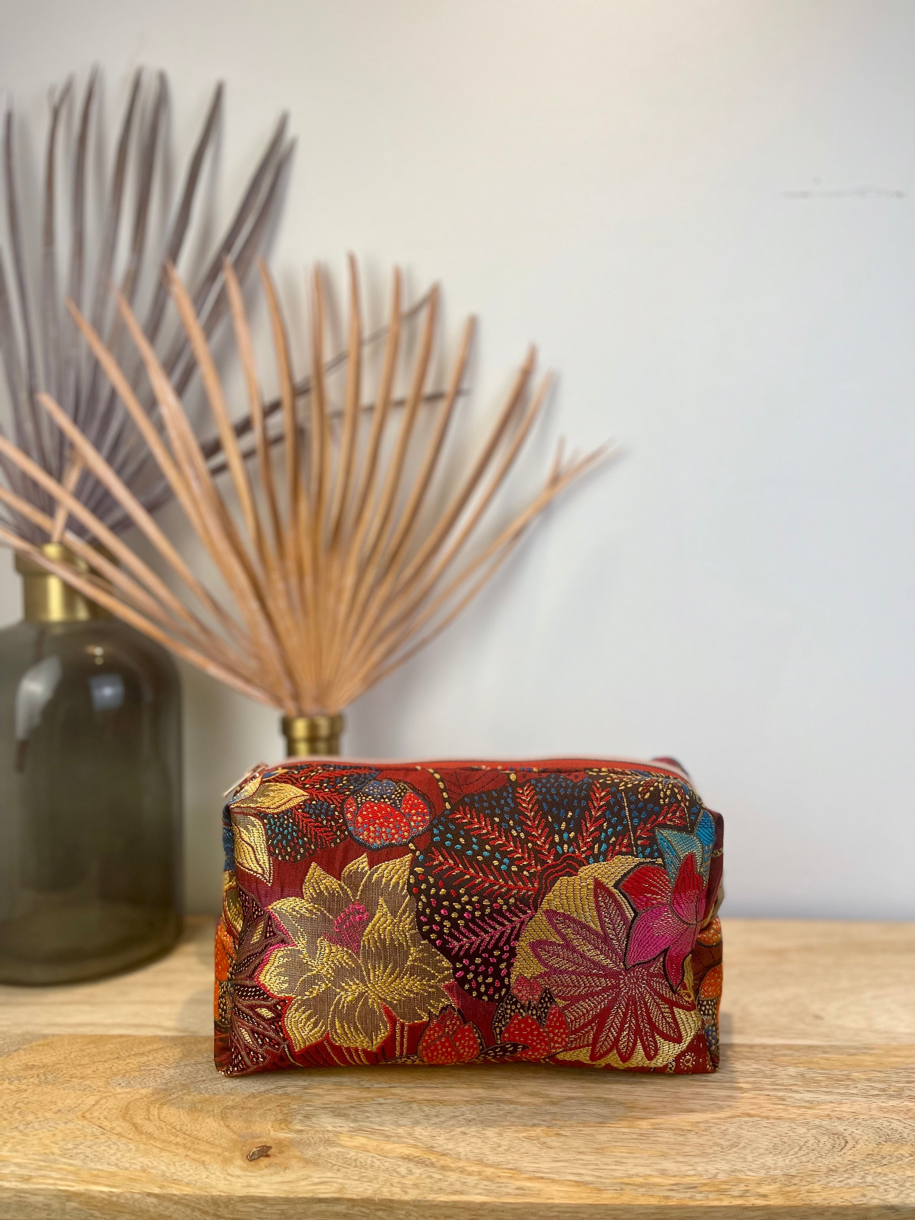 Box OPIUM rot