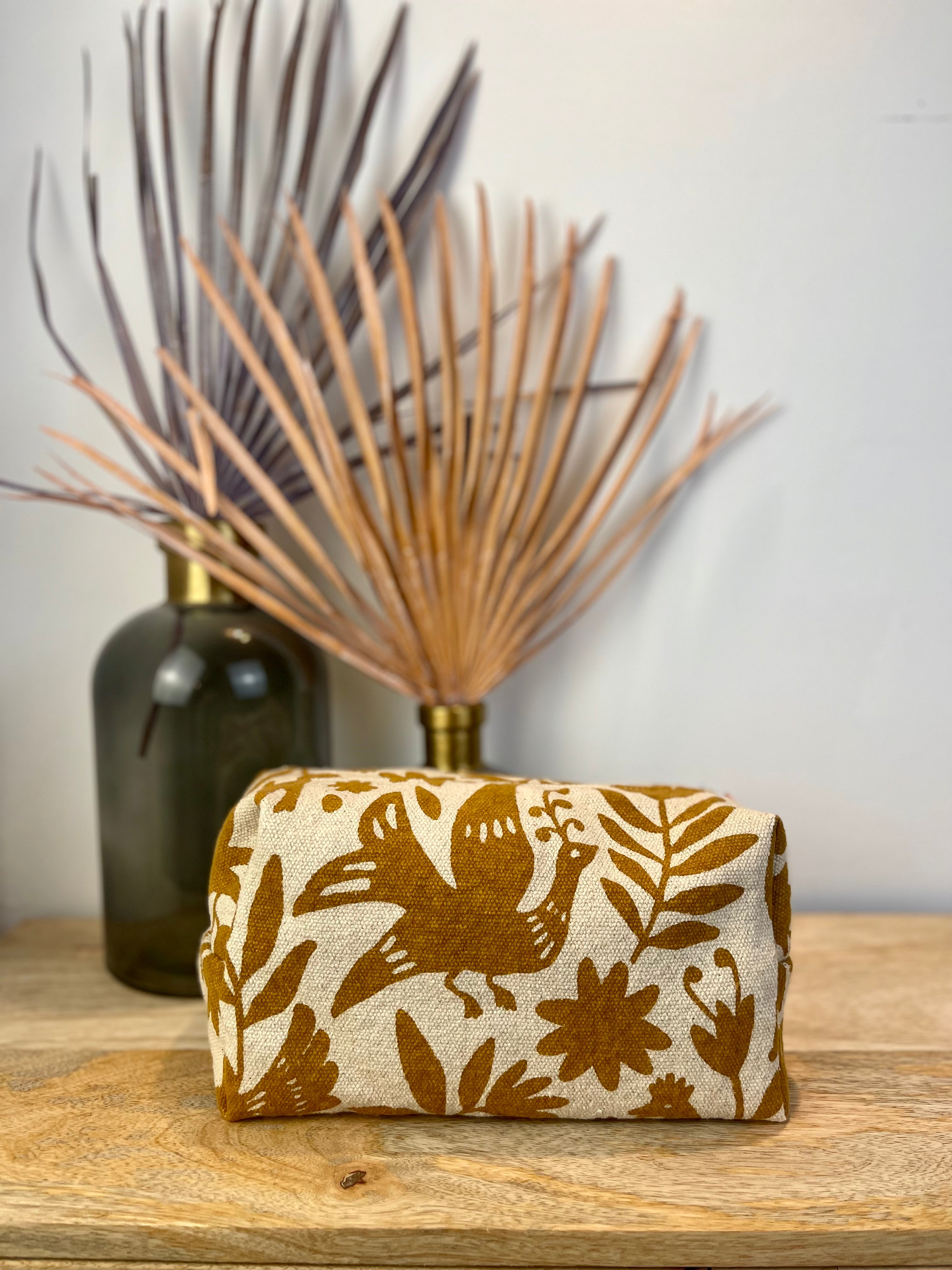 Box OTOMI gelb