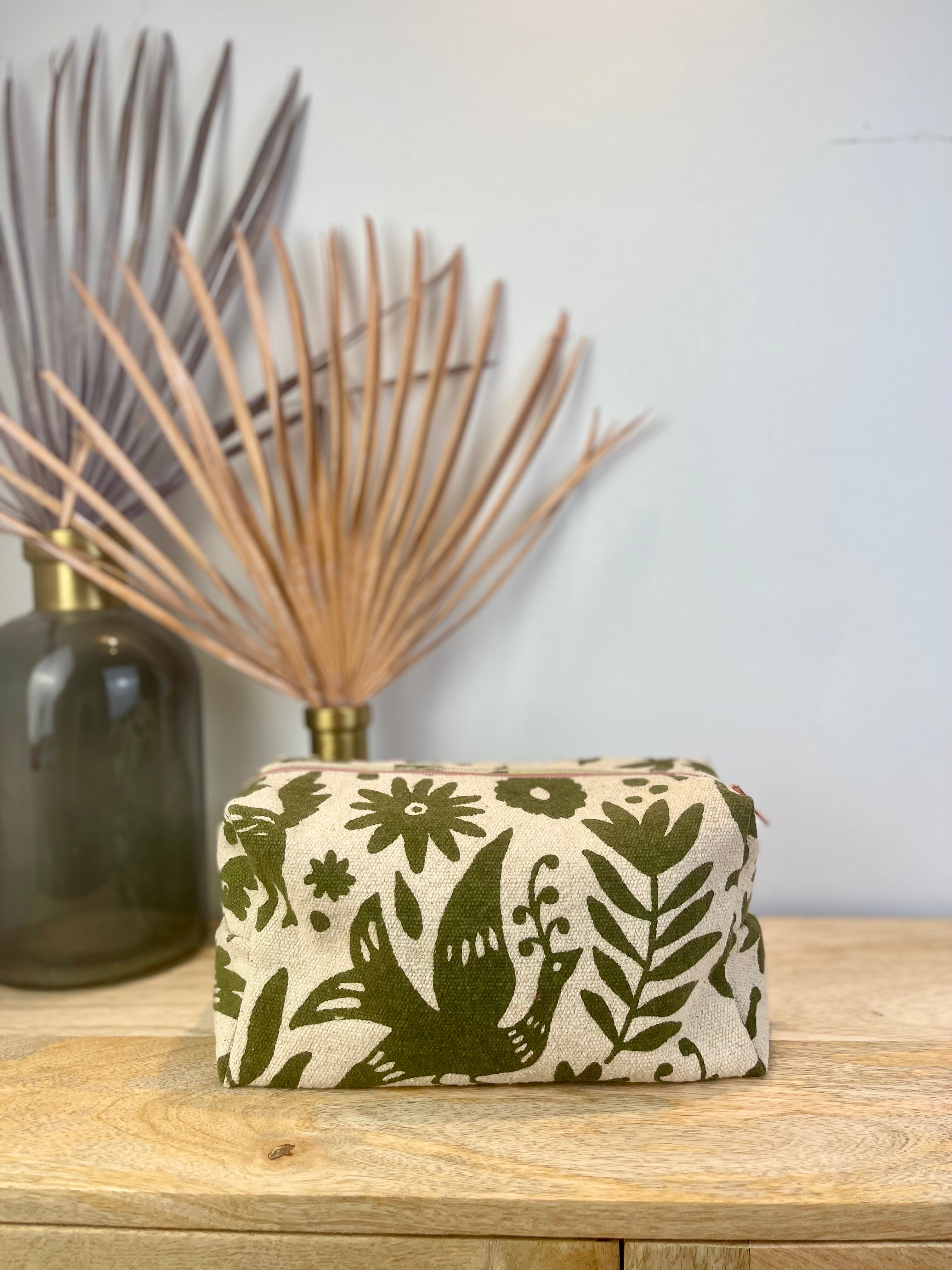 Kosmetiktasche Otomi grün