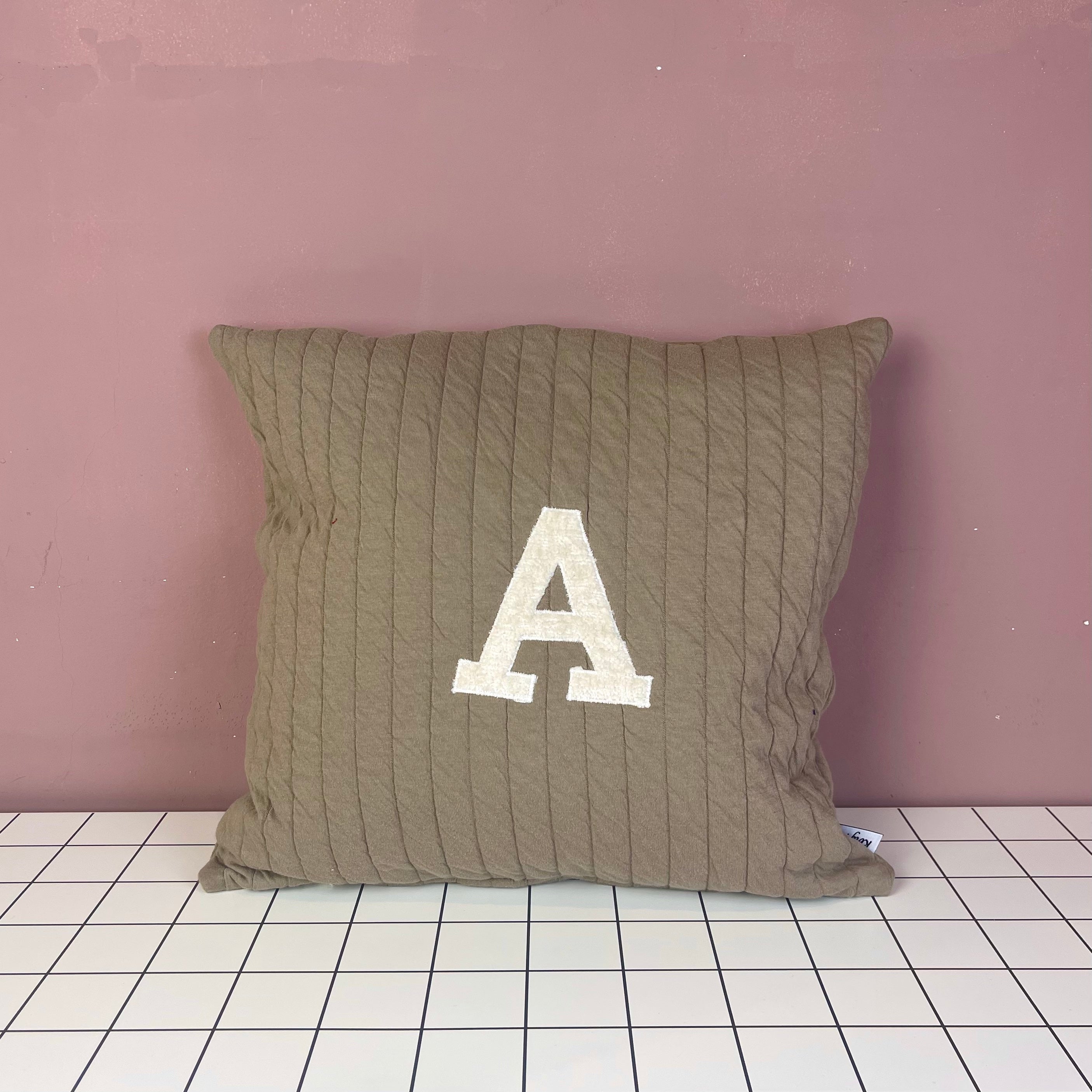 Kissen Taupe