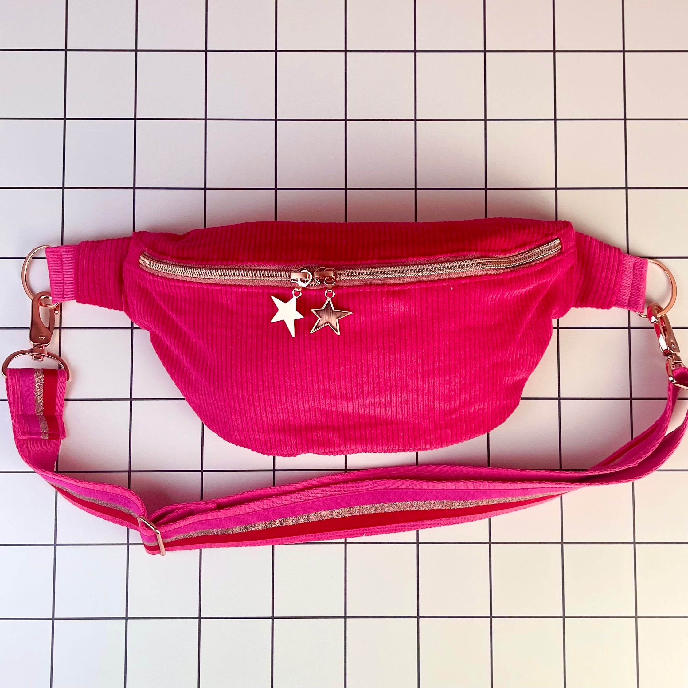 Crossbody Bag RILEY CORD magenta