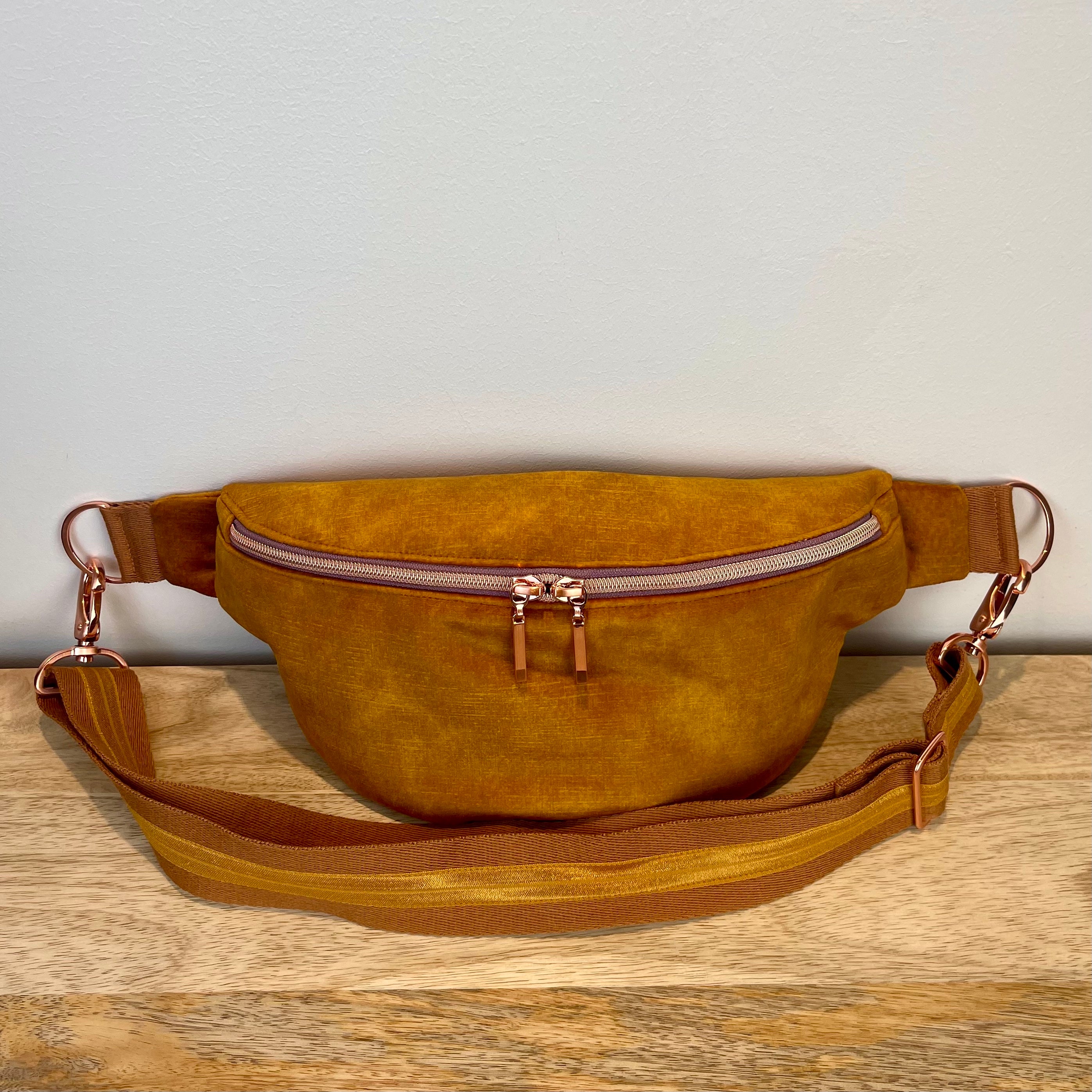 Crossbody Bag RILEY VELVET curry