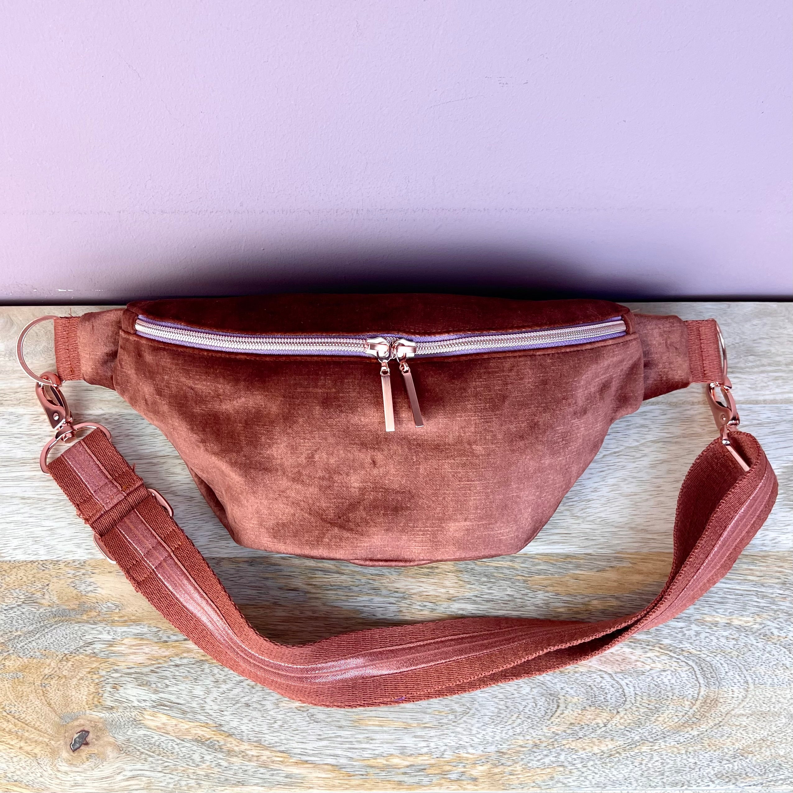 Crossbody Bag RILEY VELVET tobacco